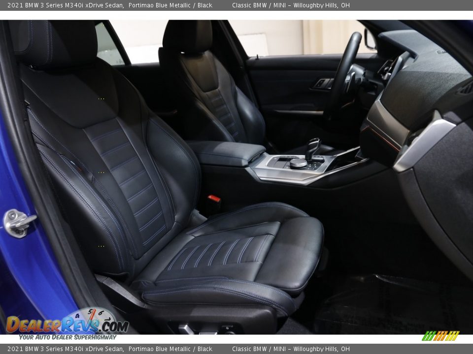 Front Seat of 2021 BMW 3 Series M340i xDrive Sedan Photo #20