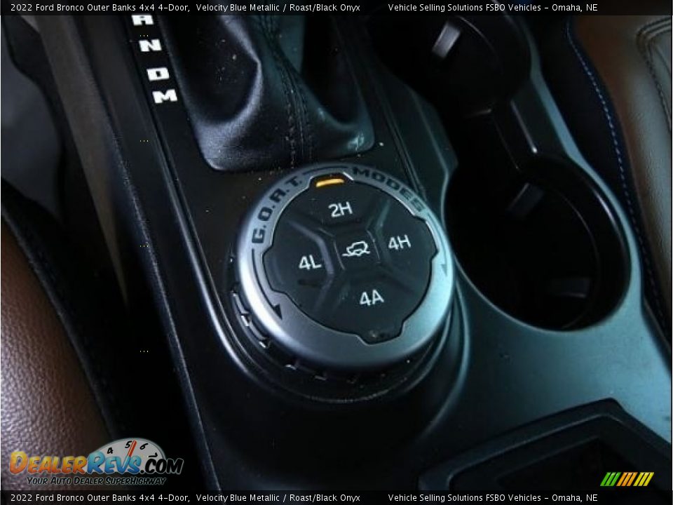 Controls of 2022 Ford Bronco Outer Banks 4x4 4-Door Photo #17