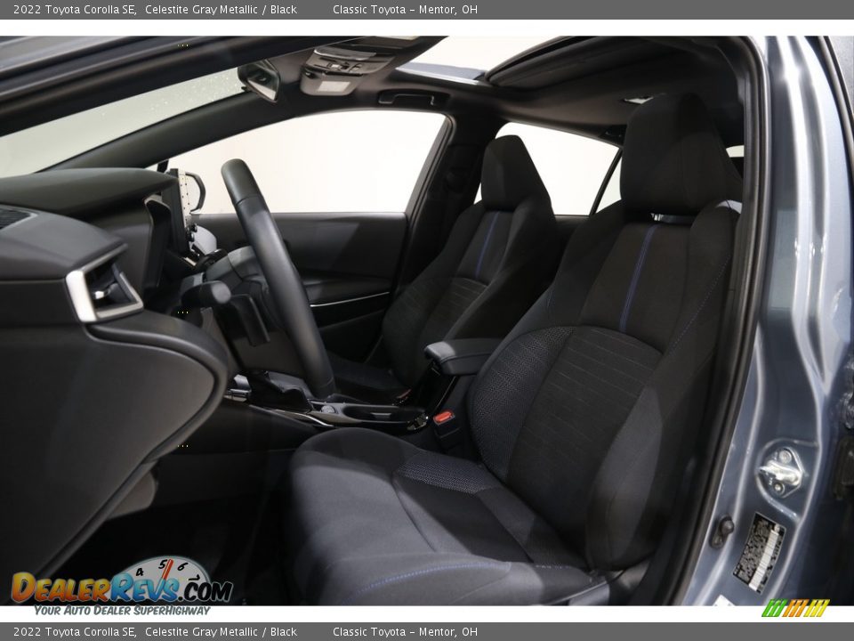 Front Seat of 2022 Toyota Corolla SE Photo #5
