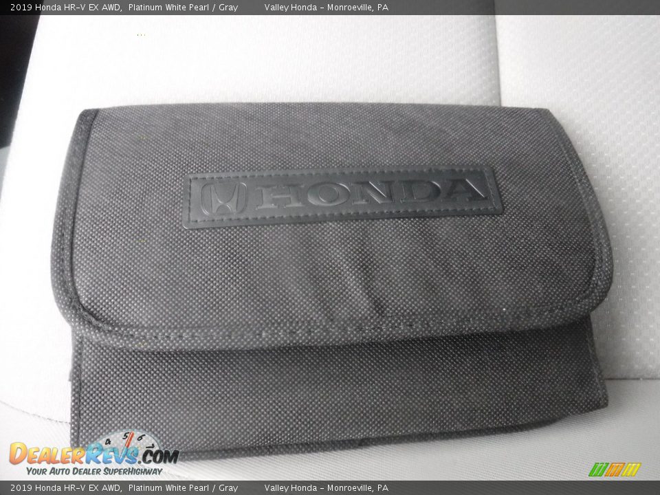 2019 Honda HR-V EX AWD Platinum White Pearl / Gray Photo #29