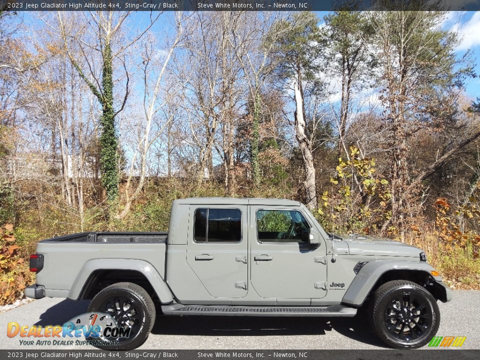 2023 Jeep Gladiator High Altitude 4x4 Sting-Gray / Black Photo #5