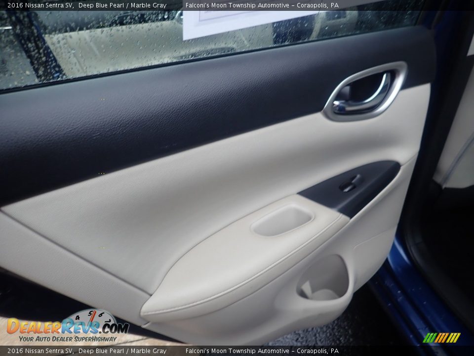 Door Panel of 2016 Nissan Sentra SV Photo #17