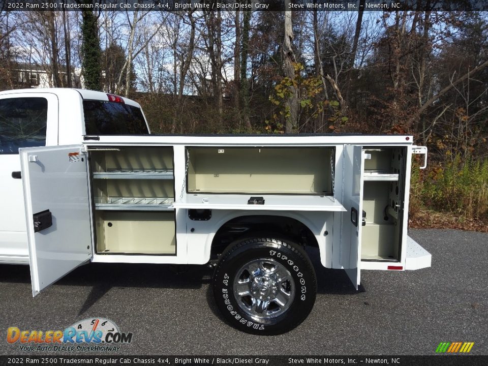 2022 Ram 2500 Tradesman Regular Cab Chassis 4x4 Bright White / Black/Diesel Gray Photo #11