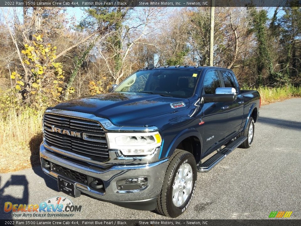 2022 Ram 3500 Laramie Crew Cab 4x4 Patriot Blue Pearl / Black Photo #2