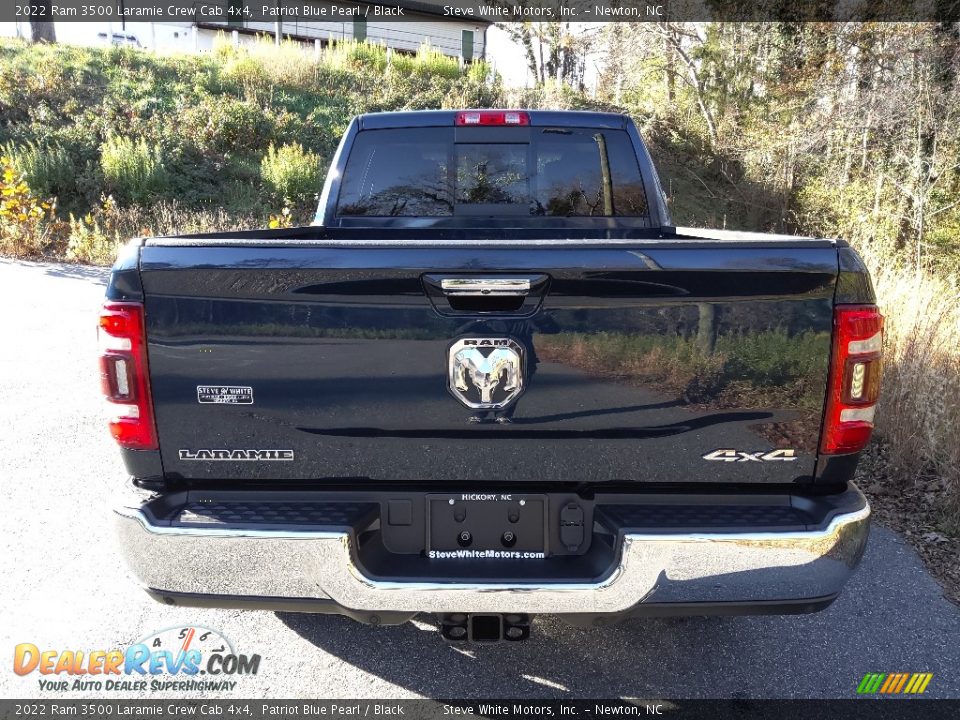 2022 Ram 3500 Laramie Crew Cab 4x4 Patriot Blue Pearl / Black Photo #7