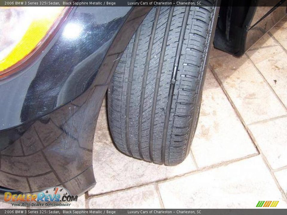 2006 BMW 3 Series 325i Sedan Black Sapphire Metallic / Beige Photo #16