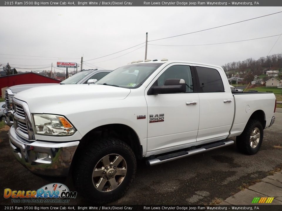 Front 3/4 View of 2015 Ram 3500 Big Horn Crew Cab 4x4 Photo #1