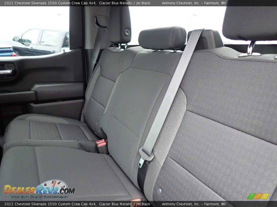 2022 Chevrolet Silverado 1500 Custom Crew Cab 4x4 Glacier Blue Metallic / Jet Black Photo #12