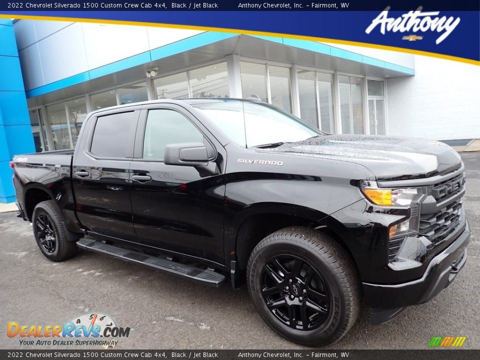 2022 Chevrolet Silverado 1500 Custom Crew Cab 4x4 Black / Jet Black Photo #1