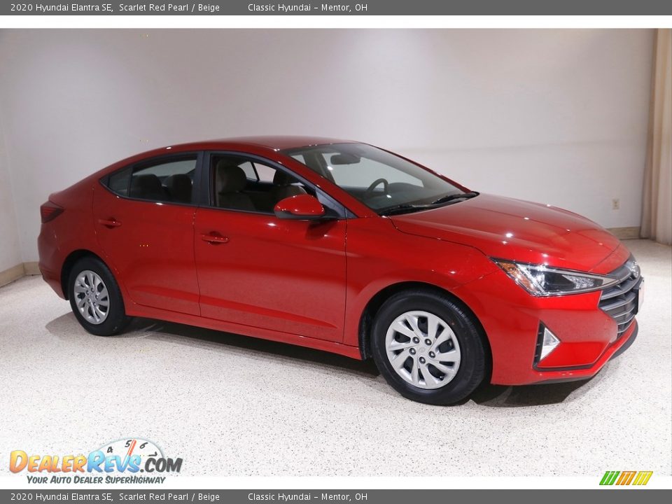 2020 Hyundai Elantra SE Scarlet Red Pearl / Beige Photo #1