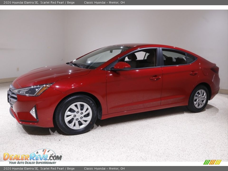 2020 Hyundai Elantra SE Scarlet Red Pearl / Beige Photo #3