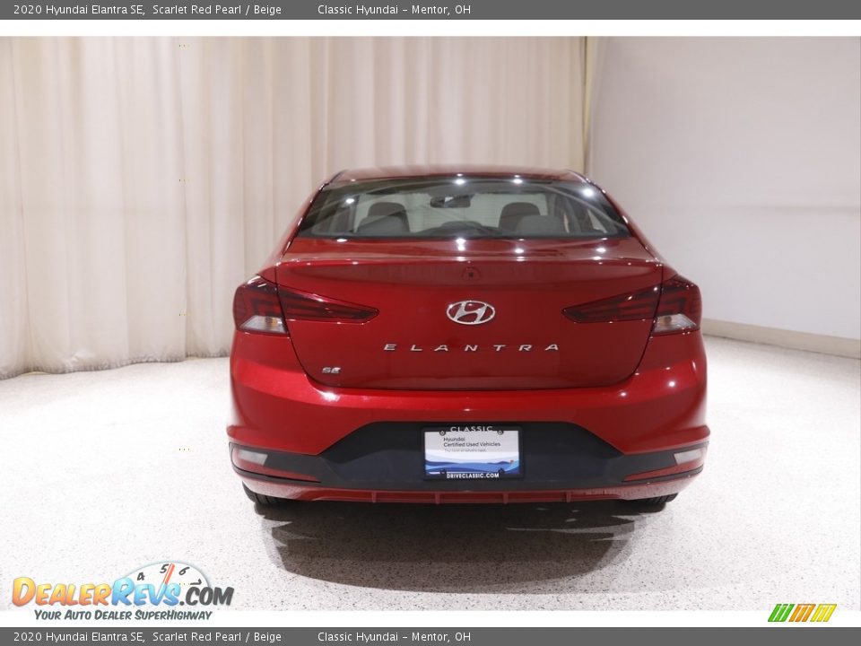 2020 Hyundai Elantra SE Scarlet Red Pearl / Beige Photo #18