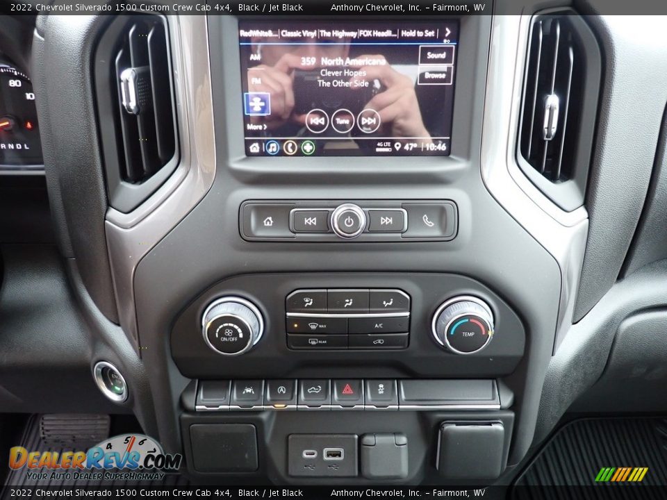 2022 Chevrolet Silverado 1500 Custom Crew Cab 4x4 Black / Jet Black Photo #20