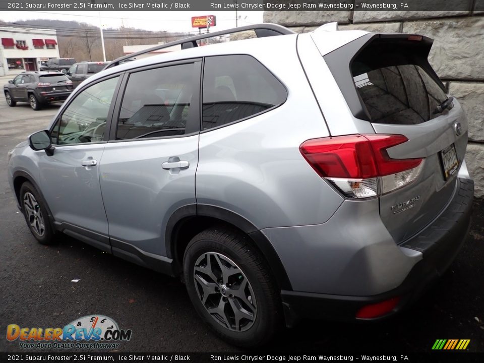 2021 Subaru Forester 2.5i Premium Ice Silver Metallic / Black Photo #2