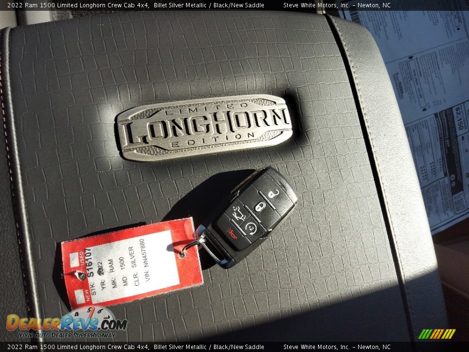 2022 Ram 1500 Limited Longhorn Crew Cab 4x4 Billet Silver Metallic / Black/New Saddle Photo #34