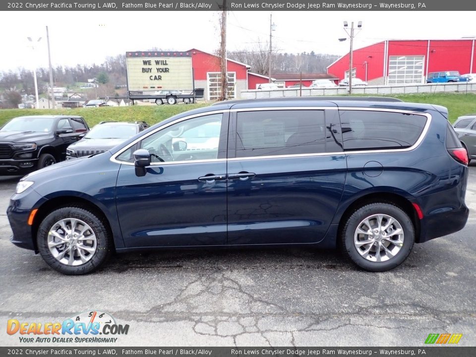 Fathom Blue Pearl 2022 Chrysler Pacifica Touring L AWD Photo #2