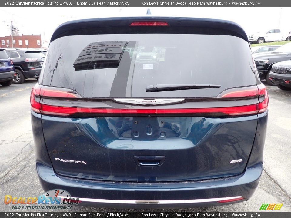 2022 Chrysler Pacifica Touring L AWD Fathom Blue Pearl / Black/Alloy Photo #5