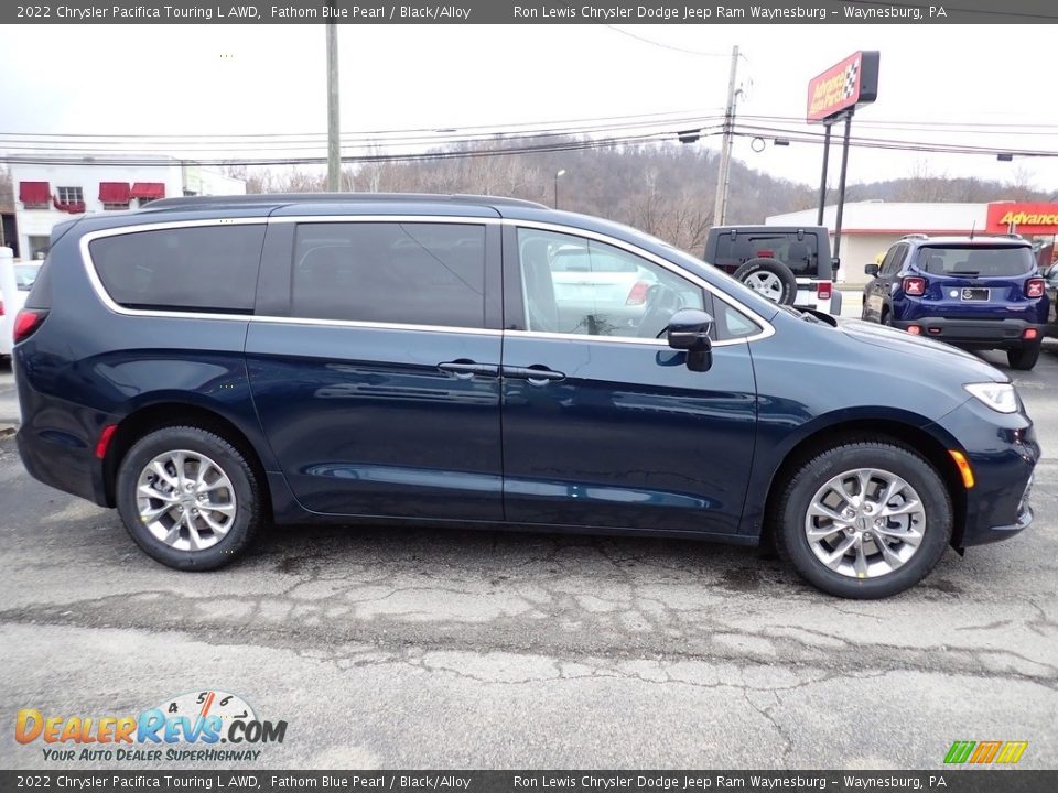 Fathom Blue Pearl 2022 Chrysler Pacifica Touring L AWD Photo #7
