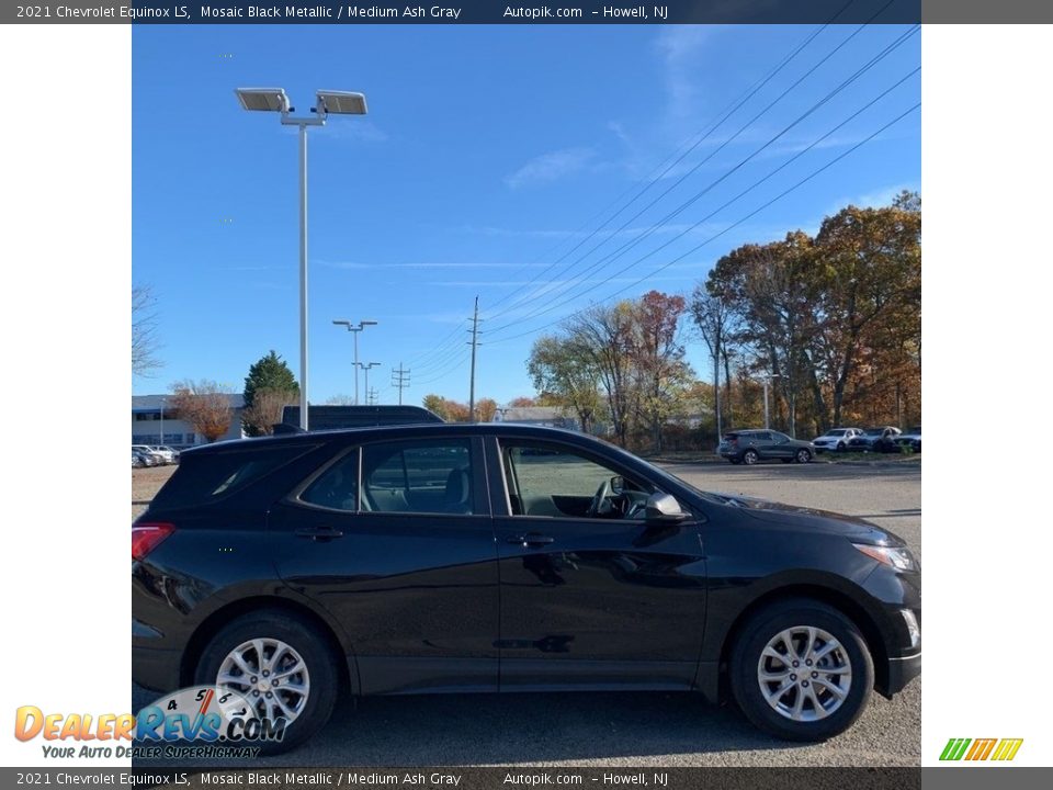 2021 Chevrolet Equinox LS Mosaic Black Metallic / Medium Ash Gray Photo #2