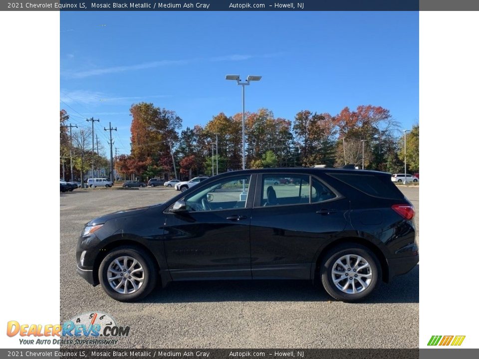 2021 Chevrolet Equinox LS Mosaic Black Metallic / Medium Ash Gray Photo #5