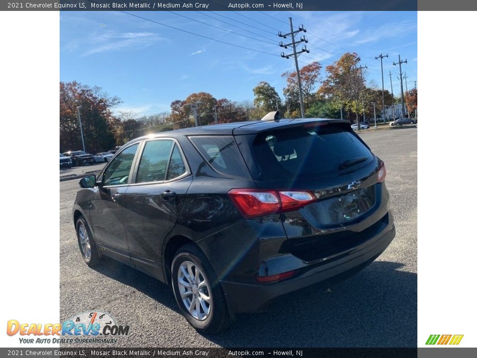 2021 Chevrolet Equinox LS Mosaic Black Metallic / Medium Ash Gray Photo #7