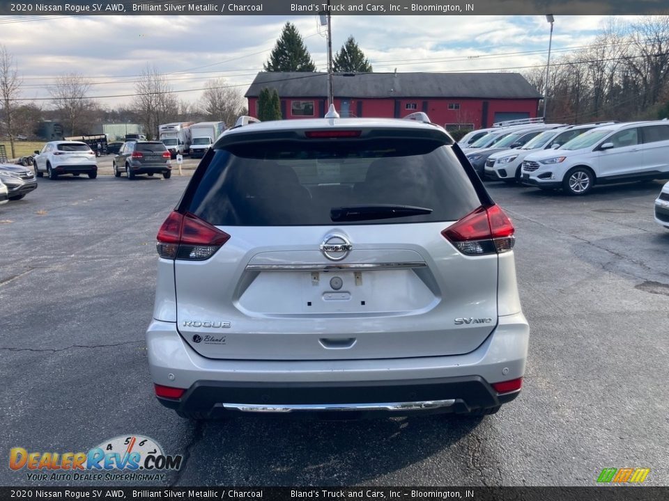 2020 Nissan Rogue SV AWD Brilliant Silver Metallic / Charcoal Photo #4