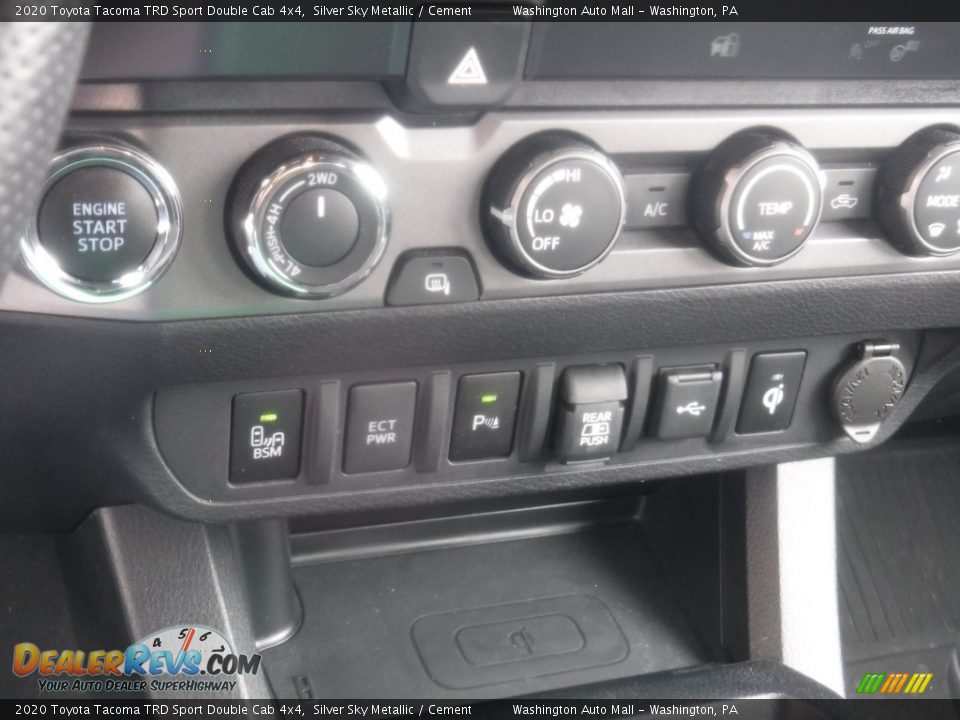 2020 Toyota Tacoma TRD Sport Double Cab 4x4 Silver Sky Metallic / Cement Photo #24
