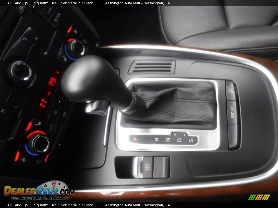 2010 Audi Q5 3.2 quattro Ice Silver Metallic / Black Photo #19