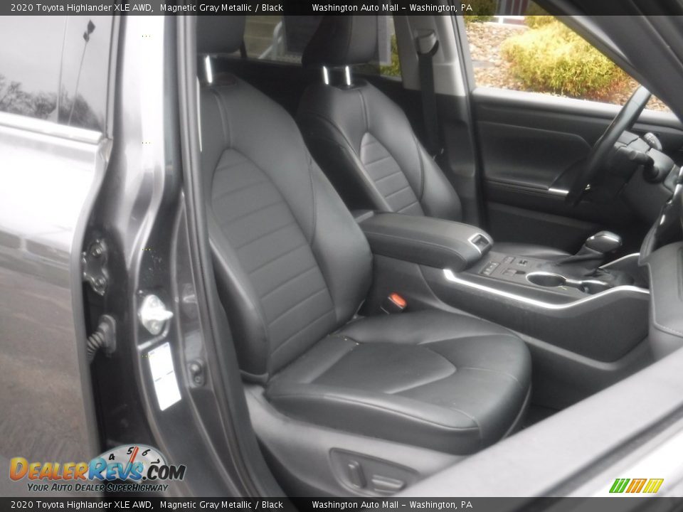 2020 Toyota Highlander XLE AWD Magnetic Gray Metallic / Black Photo #13