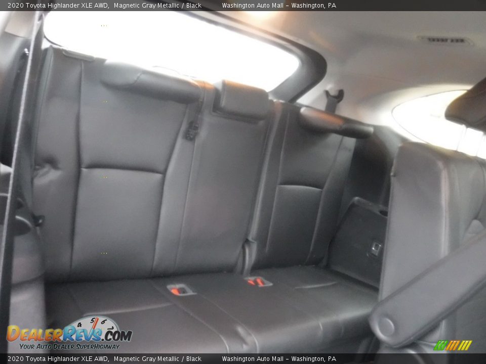 2020 Toyota Highlander XLE AWD Magnetic Gray Metallic / Black Photo #29