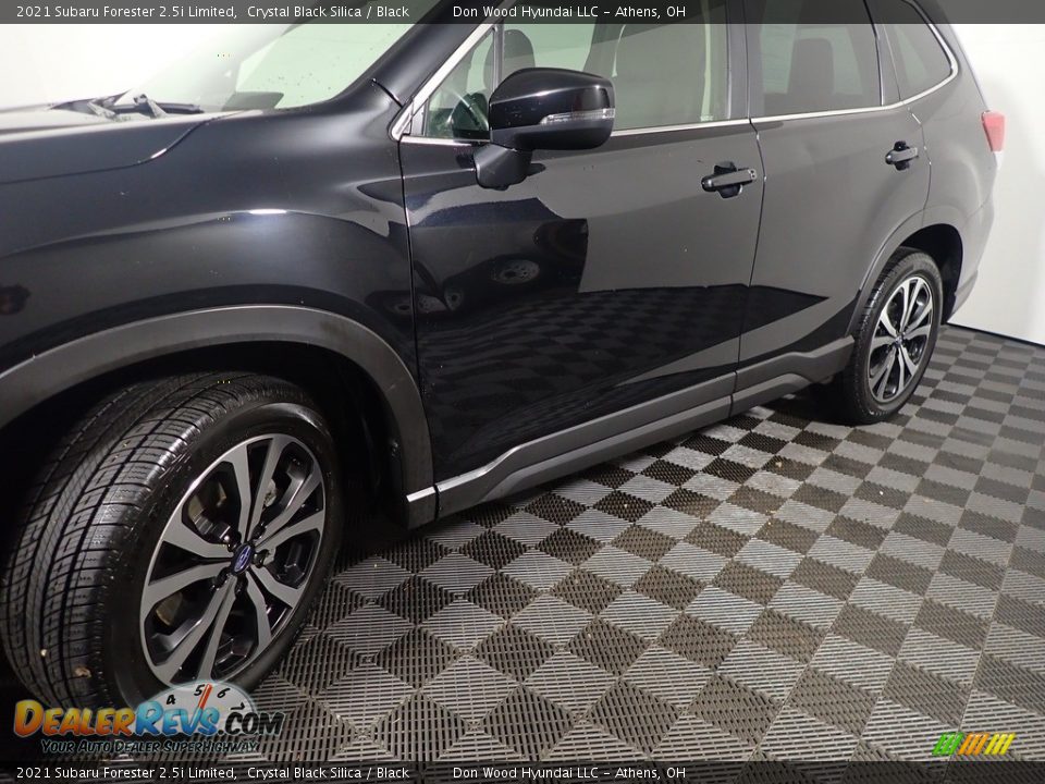 2021 Subaru Forester 2.5i Limited Crystal Black Silica / Black Photo #11