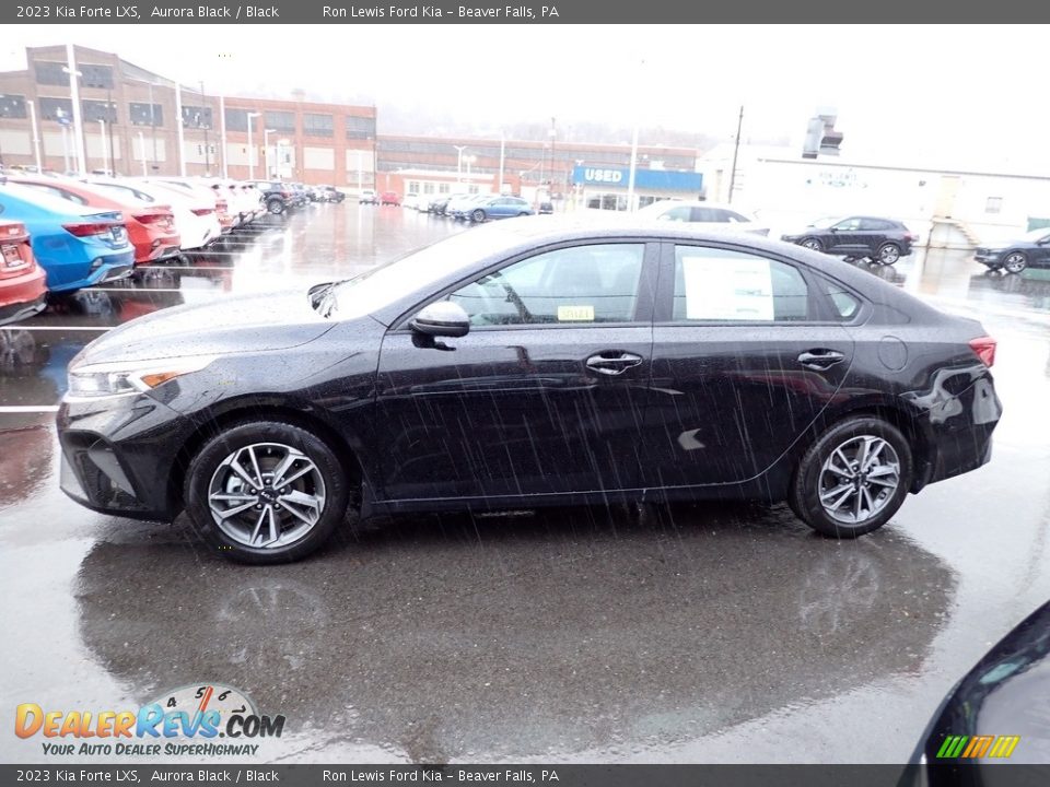 2023 Kia Forte LXS Aurora Black / Black Photo #5