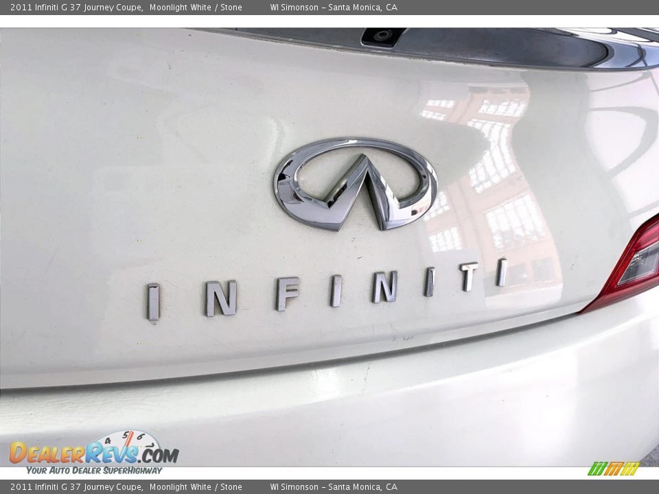 2011 Infiniti G 37 Journey Coupe Moonlight White / Stone Photo #31