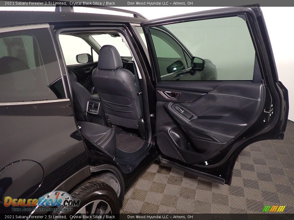 2021 Subaru Forester 2.5i Limited Crystal Black Silica / Black Photo #36