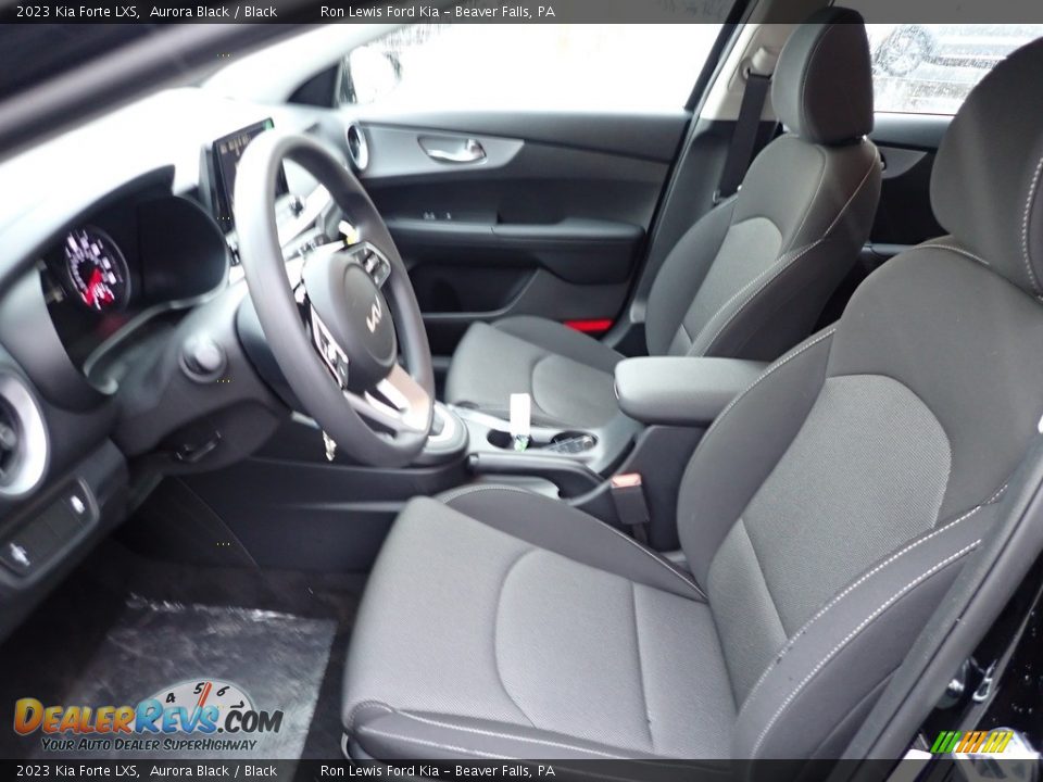 2023 Kia Forte LXS Aurora Black / Black Photo #14