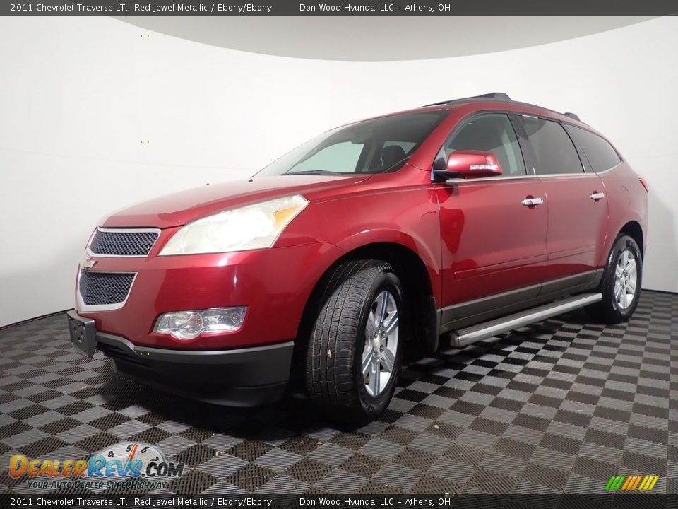 2011 Chevrolet Traverse LT Red Jewel Metallic / Ebony/Ebony Photo #5