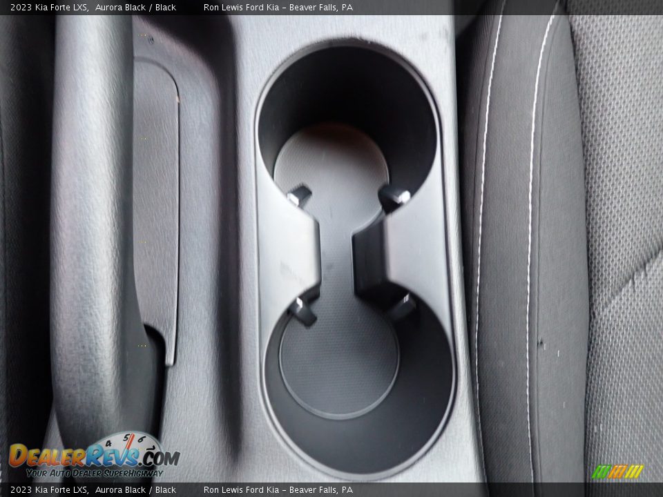 2023 Kia Forte LXS Aurora Black / Black Photo #19