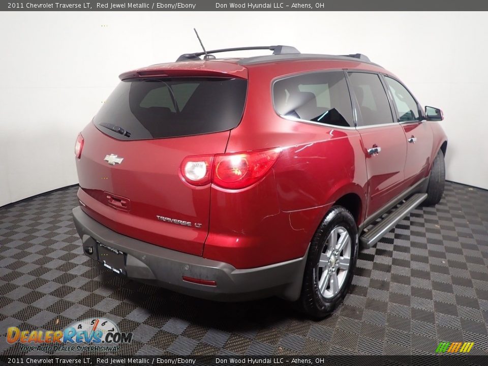 2011 Chevrolet Traverse LT Red Jewel Metallic / Ebony/Ebony Photo #11