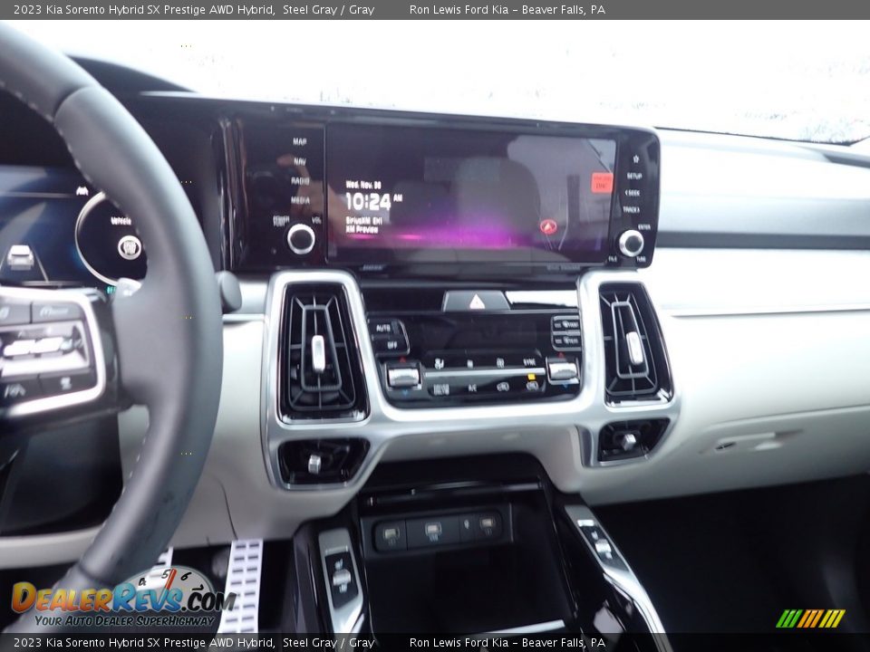 Controls of 2023 Kia Sorento Hybrid SX Prestige AWD Hybrid Photo #18