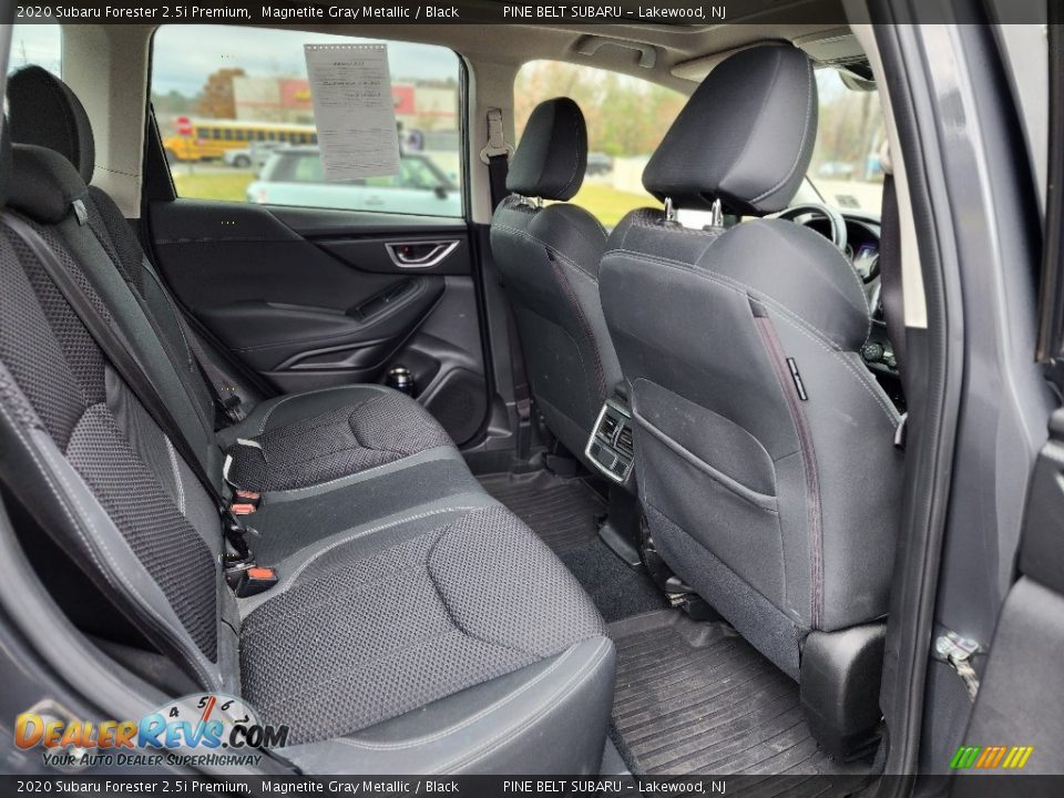2020 Subaru Forester 2.5i Premium Magnetite Gray Metallic / Black Photo #7