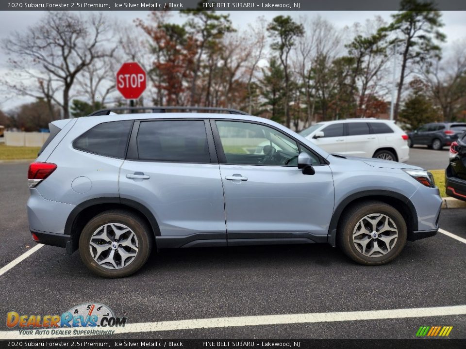 2020 Subaru Forester 2.5i Premium Ice Silver Metallic / Black Photo #3