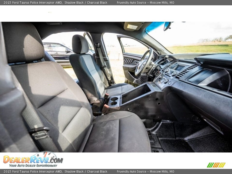 Front Seat of 2015 Ford Taurus Police Interceptor AWD Photo #25