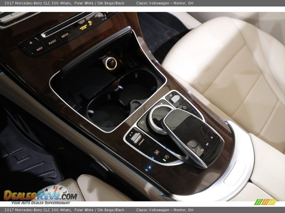 2017 Mercedes-Benz GLC 300 4Matic Polar White / Silk Beige/Black Photo #17