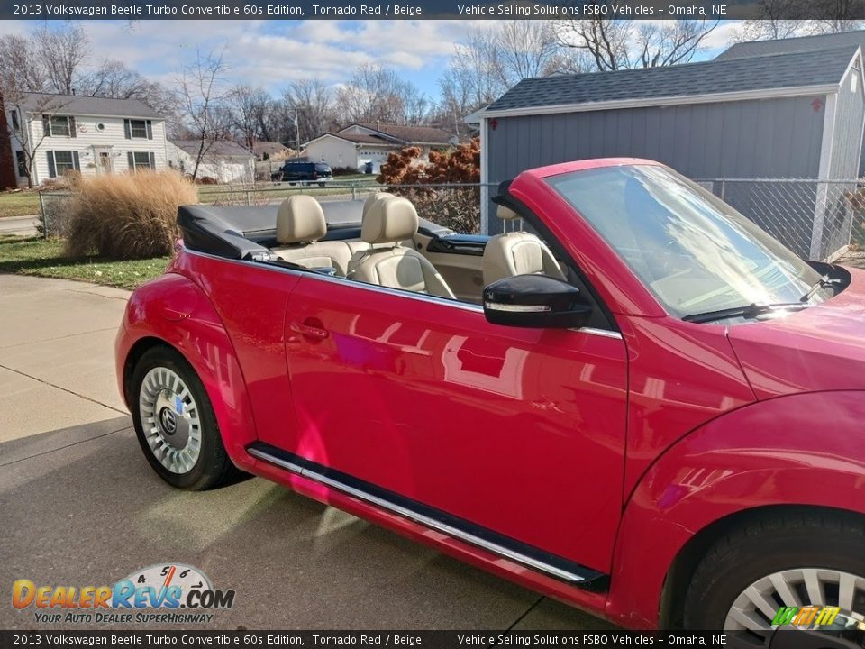 2013 Volkswagen Beetle Turbo Convertible 60s Edition Tornado Red / Beige Photo #7