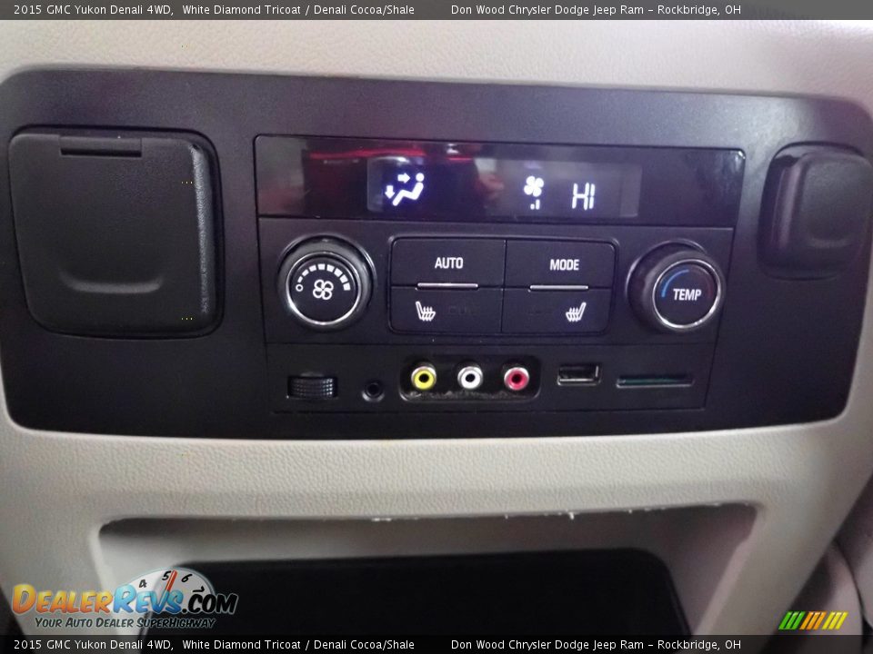 2015 GMC Yukon Denali 4WD White Diamond Tricoat / Denali Cocoa/Shale Photo #29