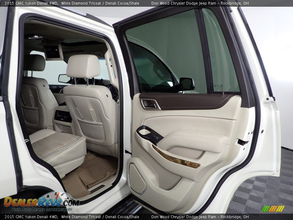2015 GMC Yukon Denali 4WD White Diamond Tricoat / Denali Cocoa/Shale Photo #35