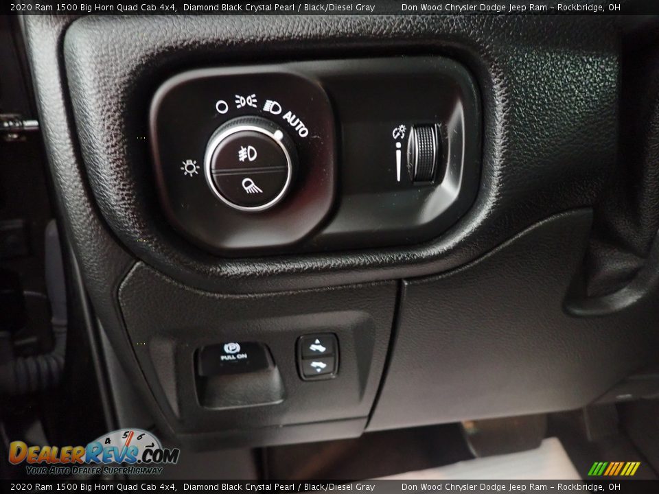 2020 Ram 1500 Big Horn Quad Cab 4x4 Diamond Black Crystal Pearl / Black/Diesel Gray Photo #16