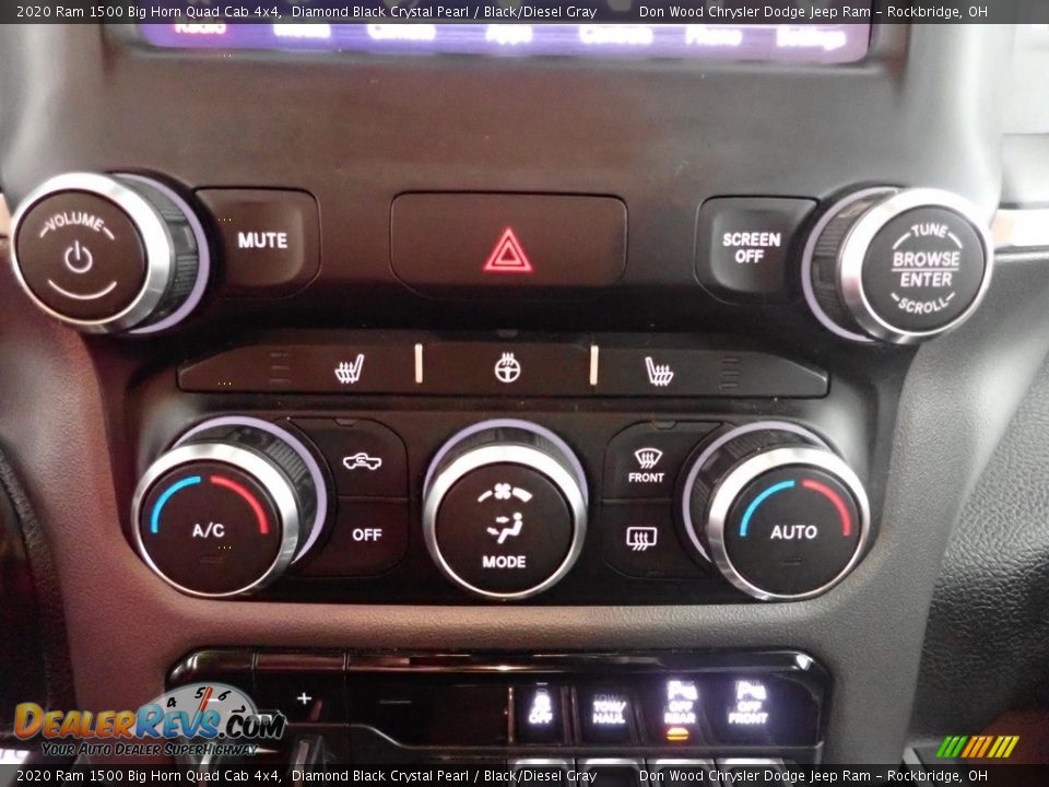 2020 Ram 1500 Big Horn Quad Cab 4x4 Diamond Black Crystal Pearl / Black/Diesel Gray Photo #20