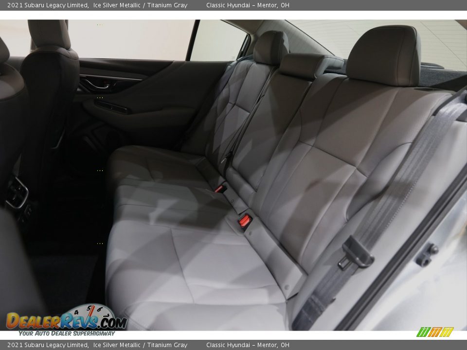 2021 Subaru Legacy Limited Ice Silver Metallic / Titanium Gray Photo #17