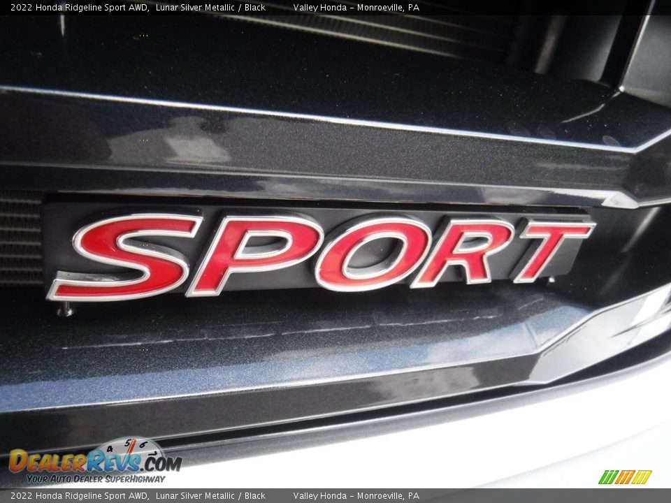 2022 Honda Ridgeline Sport AWD Lunar Silver Metallic / Black Photo #6